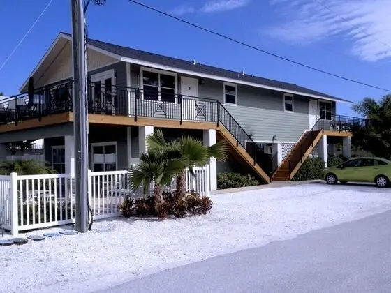 The Anna Maria Island Beach Paradise 5