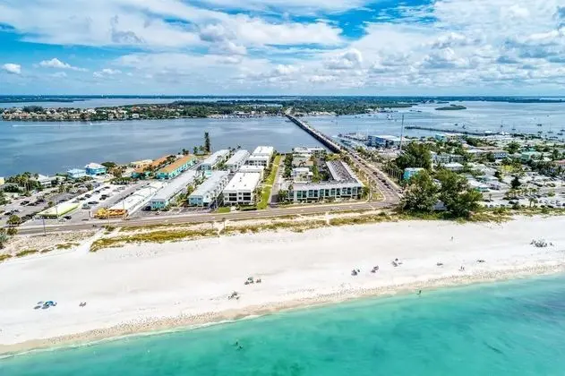 Anna Maria Island Beach Sands