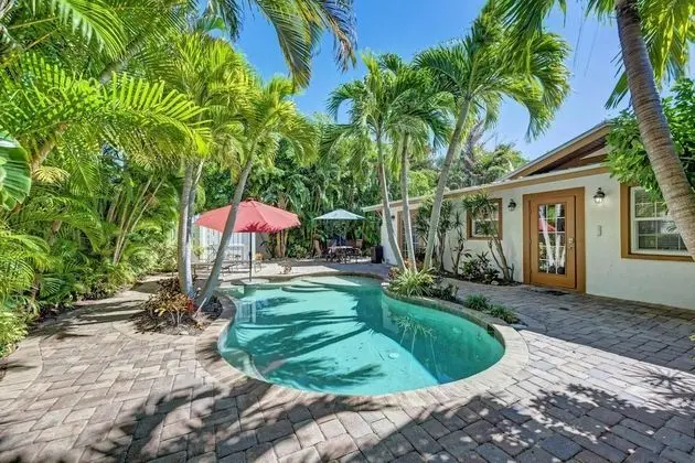 Anna Maria Island Edgewater Bungalow - Oda