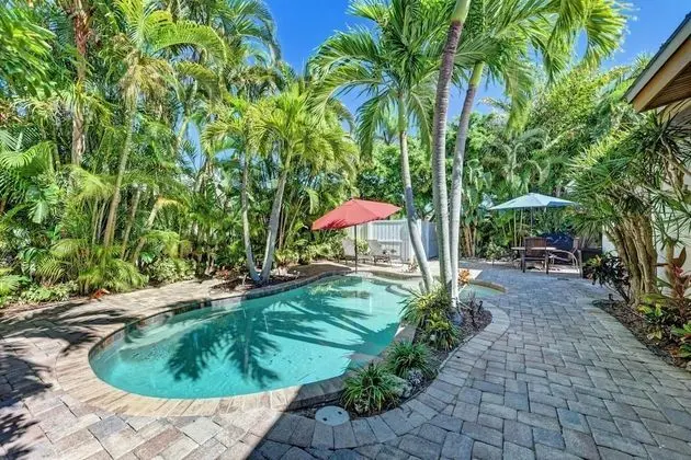Anna Maria Island Edgewater Bungalow - Oda