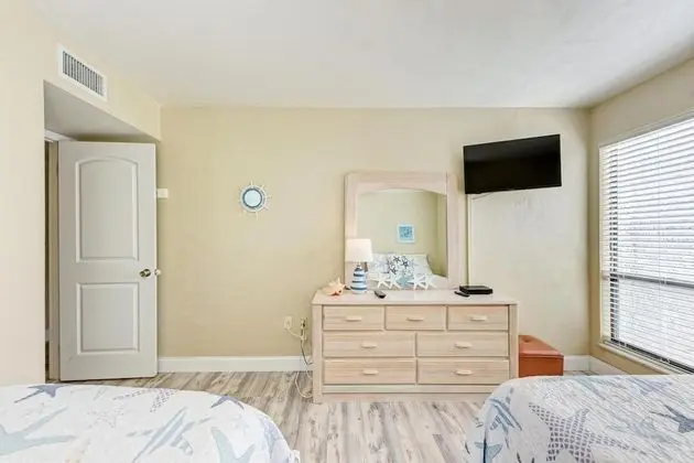 Anna Maria Island Runaway Tropical Dream - Oda