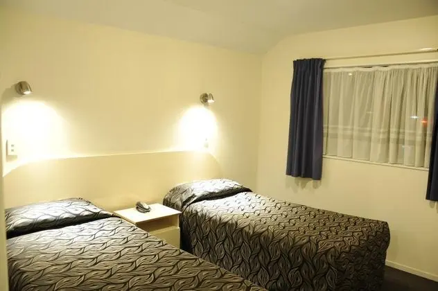 Annabelle Court Motel
