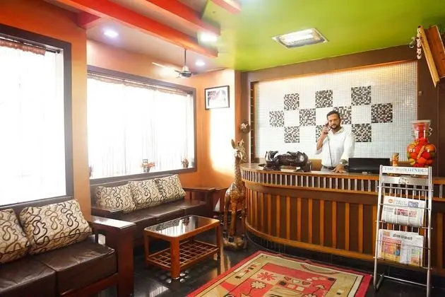 Annai Residence - Lobi