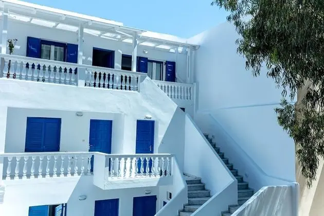 Anna's and Argy's Apartments - Dış Mekan