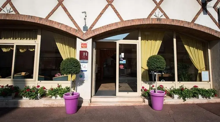 Hotel Anne de Beaujeu