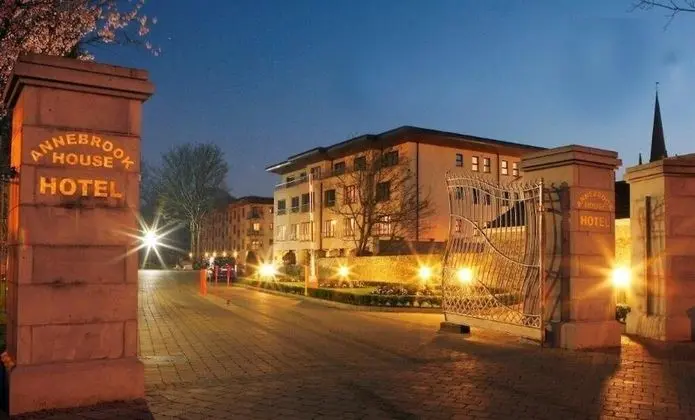 Annebrook House Hotel - Dış Mekan