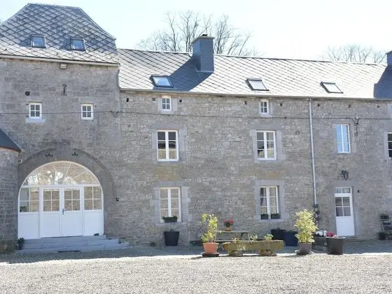 Annexe of a Magnificent 17th-farm, Tastefully Renovated, in the Country