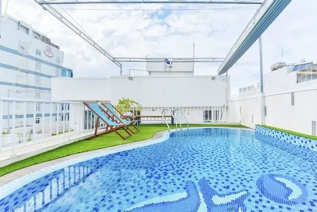 Annie Danang Hotel & Apartment - Havuz