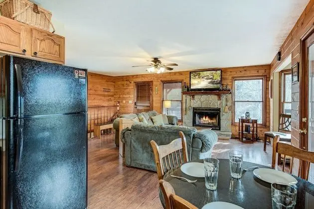 Annie's Smoky View by Jackson Mountain Homes