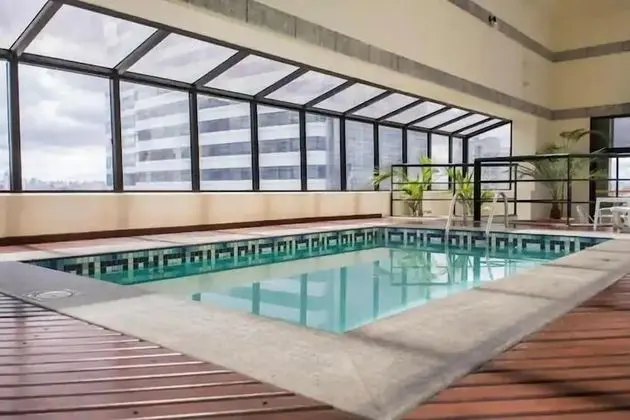 Anora Spaces - Brooklin The Time - Havuz