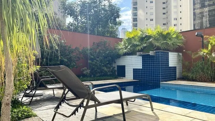 Anora Spaces - Flats Berrini - Havuz