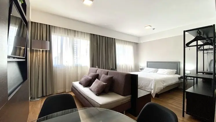 Anora Spaces - Stadium Alphaville - Oda