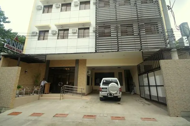 Anri Pension House