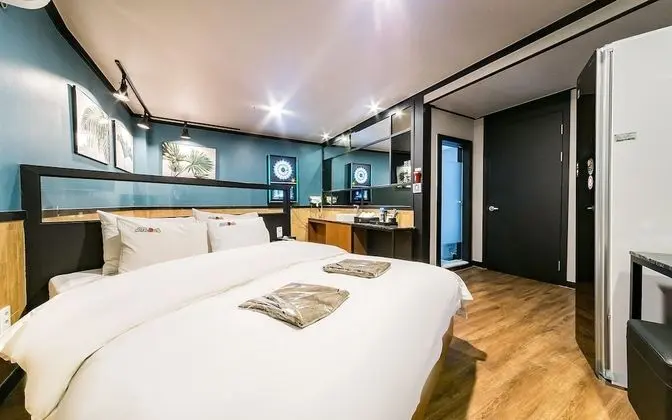 Ansan Hotel Bus