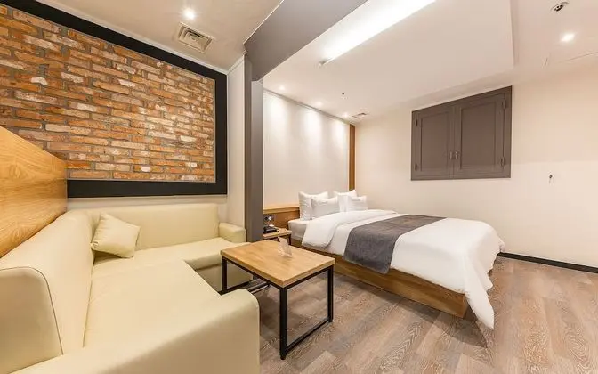Ansan Studio 9