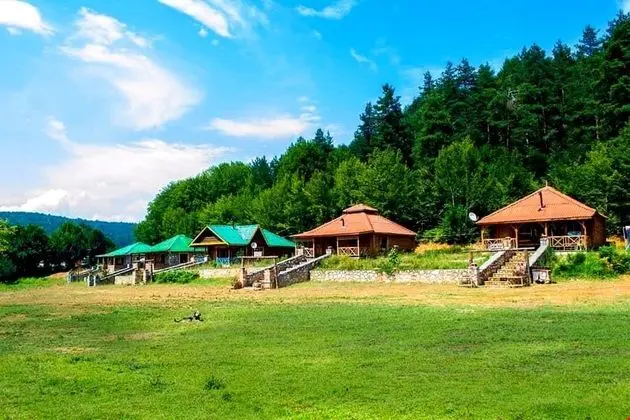 Anştayn Kamping