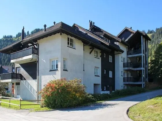 Antar s Gruy res in Gruy res - Oda