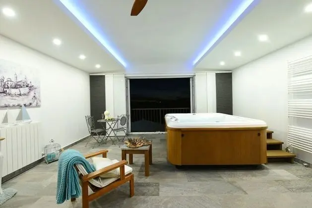 Villa Antea Zadar Area Private Pool Jacuzzi Near the Beach Barbecue - Spa