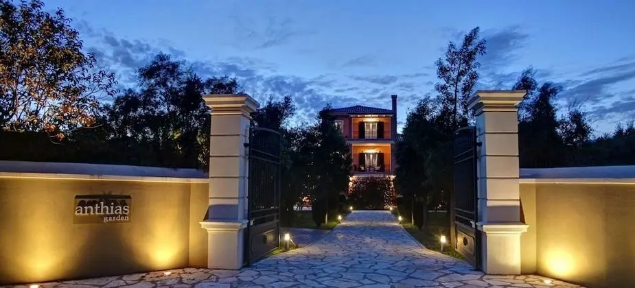 Anthias Garden - Dış Mekan