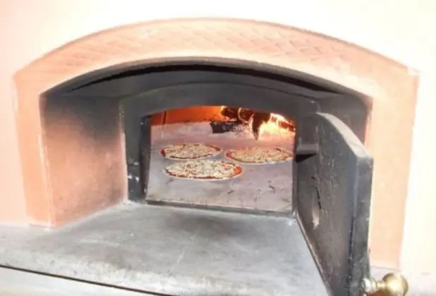 Antico Borgo La Commenda - Yerinde Yemek