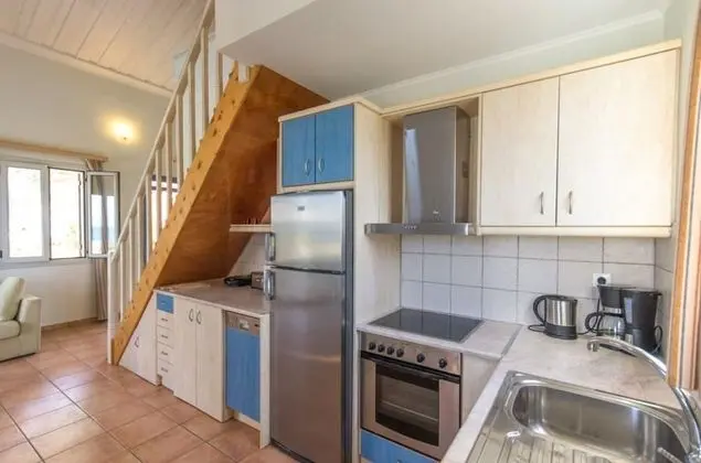 Antigoni Beach House Large Private Pool Walk to Beach Sea Views A C Wifi Car Not Required - 1012 - Oda