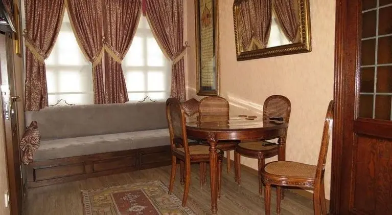 Antik Konak İstanbul - Yerinde Yemek