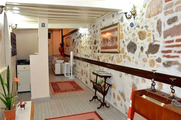 Antikhan Hotel