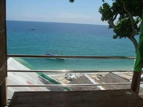 Antipolo Beach Haus Annex