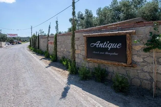 Antique Hotel