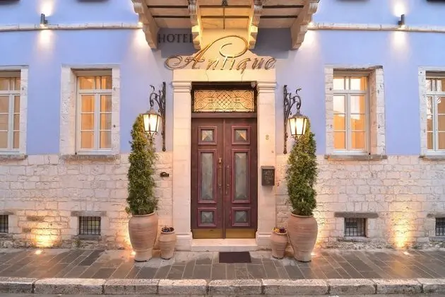 Hotel Antique - Dış Mekan