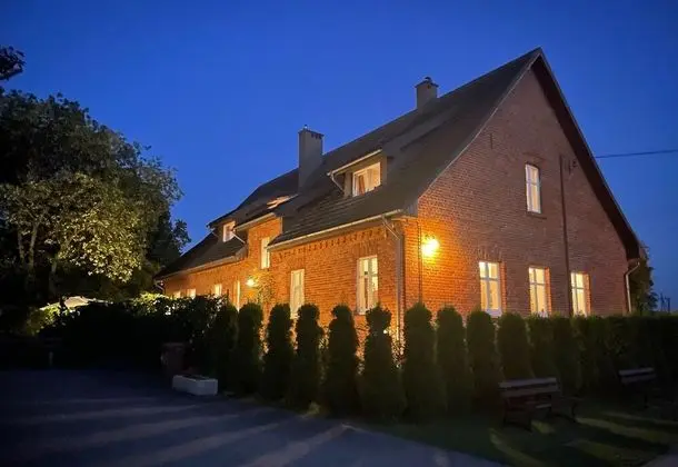 Antique Pomeranian Home by the Baltic Sea in Poland - Dış Mekan