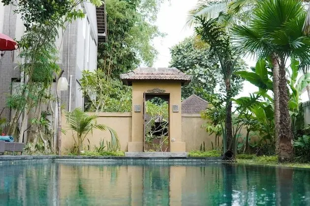 Antique Sentana Villa Ubud - Havuz