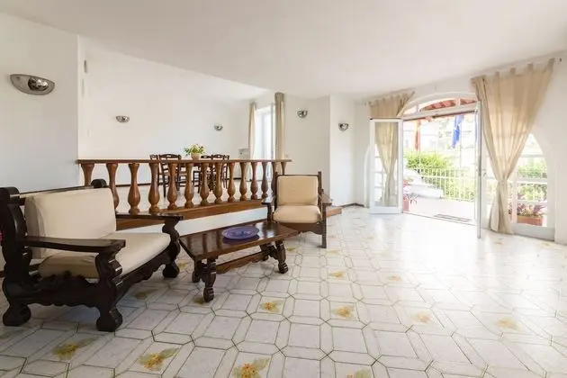 Hotel Antonella - İç Mekan