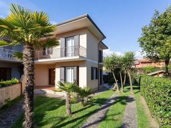 Antonia Pietrasanta in Pietrasanta - Öne Çıkan Resim