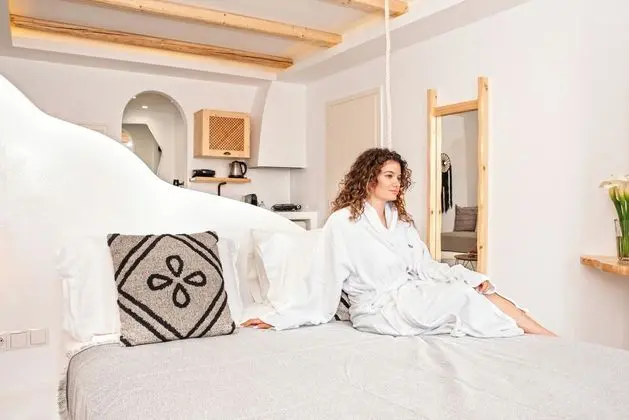 Antonia Studios - Öne Çıkan Resim
