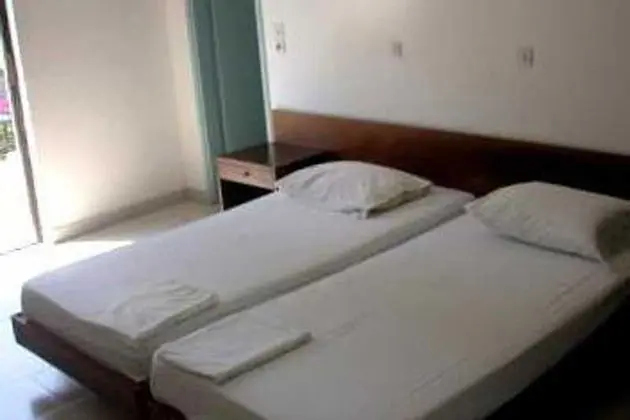 Antonios Hotel - Oda