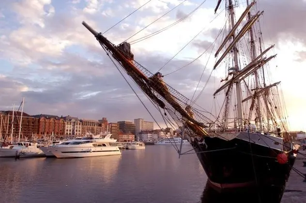 Antwerp City Center Hotel