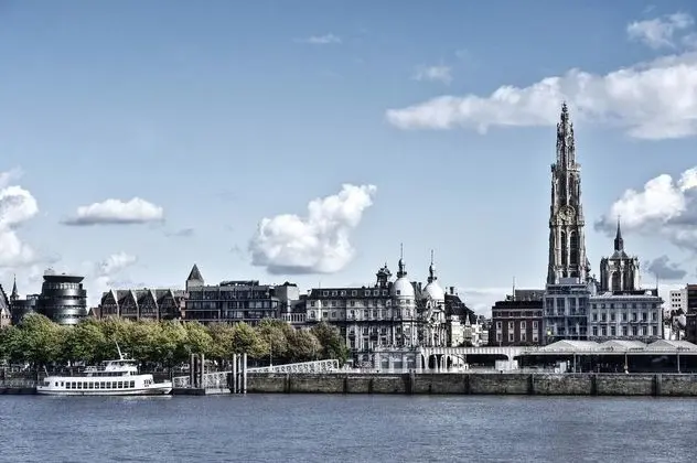 Antwerp City Center Hotel