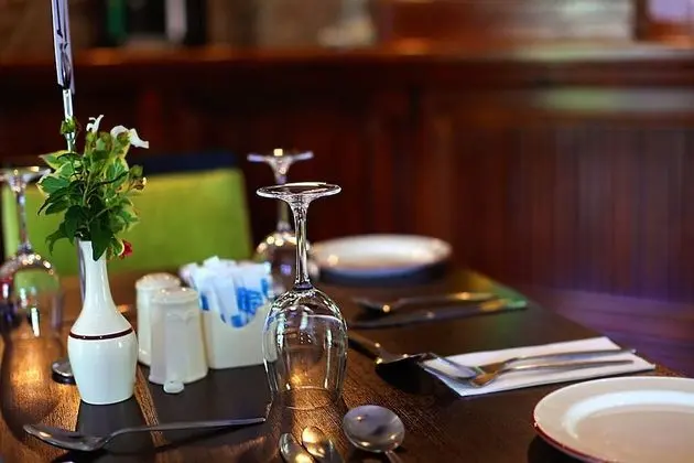 The Anvil Bar & Restaurant - Yerinde Yemek