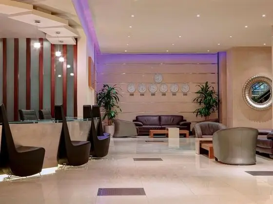 Anwar Al Madinah Mövenpick Hotel - Lobi