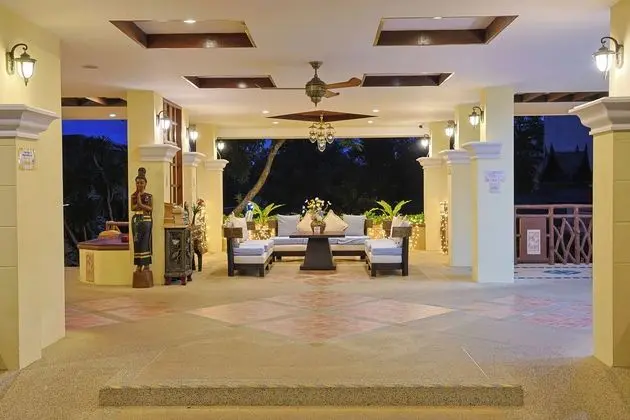Anyavee Ao Nang Bay Resort - Lobi
