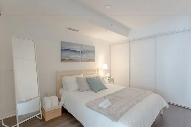 AOC Suites - Luxury Condo - City View - Oda