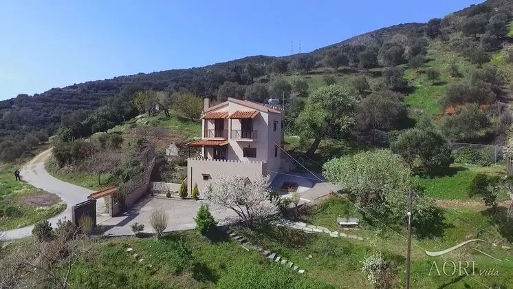 Aori Hillside Villa