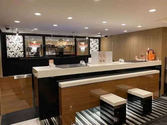 APA Hotel Hachioji-Eki Kita - Lobi