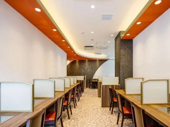 APA Hotel Hakata Ekimae 3 chome - Yerinde Yemek