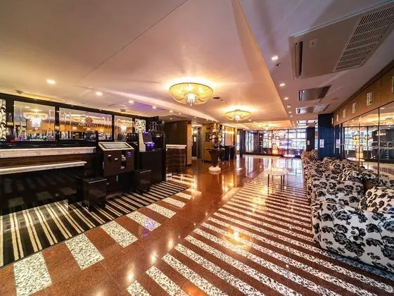 Apa Hotel Kyoto-Ekimae - Lobi