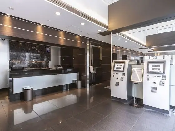 APA Hotel Midosuji Honmachi Station - Lobi
