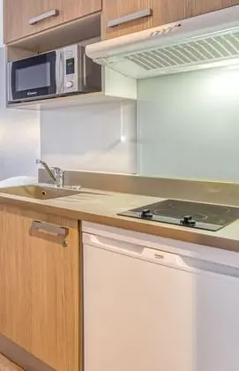 Aparthotel Adagio Access Saint Nazaire - Mutfak
