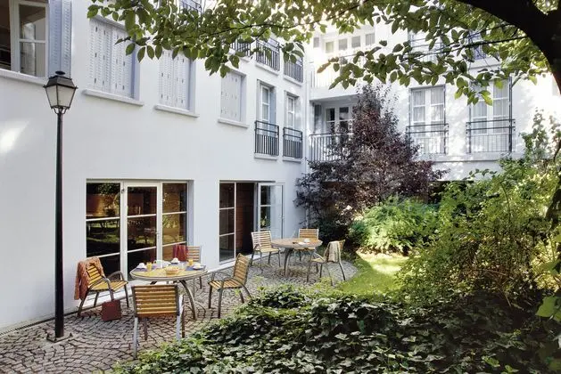 Aparthotel Adagio Paris Montmartre