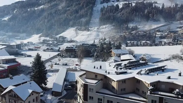 Aparthotel AlpTirol - Dış Mekan